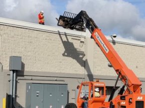 commercial solar panel lift