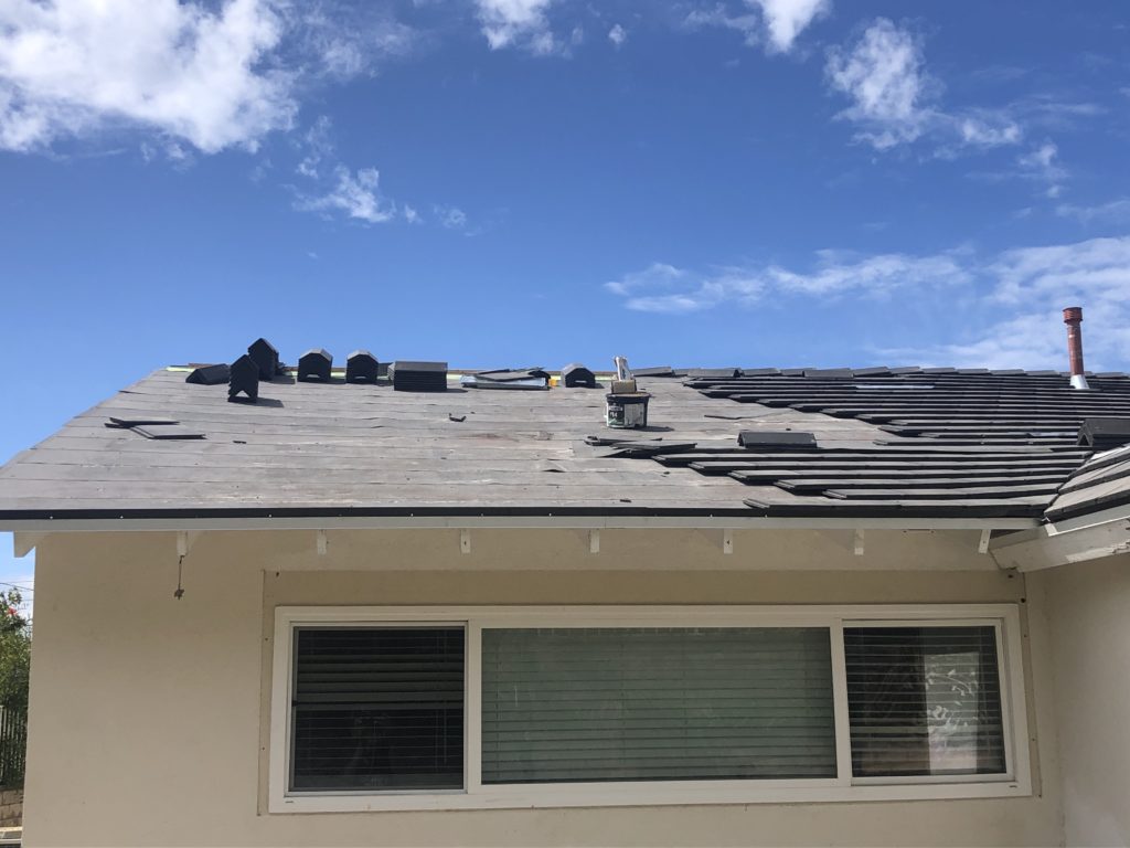 Tesla Solar Roof Tiles Vs Solar Panels Forme Solar