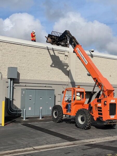 commercial solar panel lift